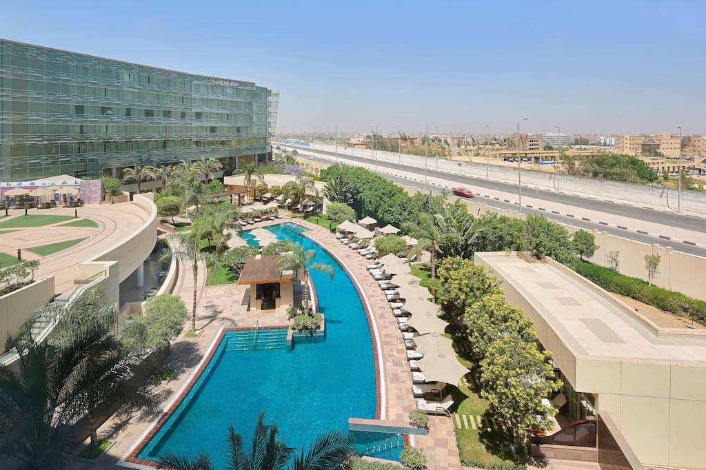 Le Meridien Cairo Airport Hotel pool